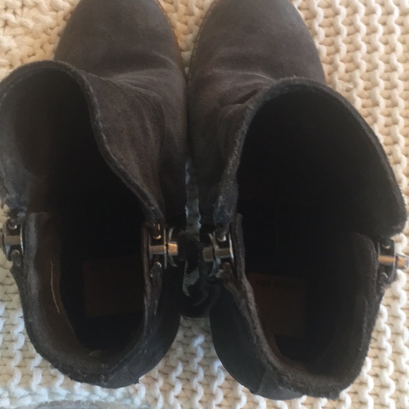 Dolce Vida grey shade booties - Picture 7 of 7